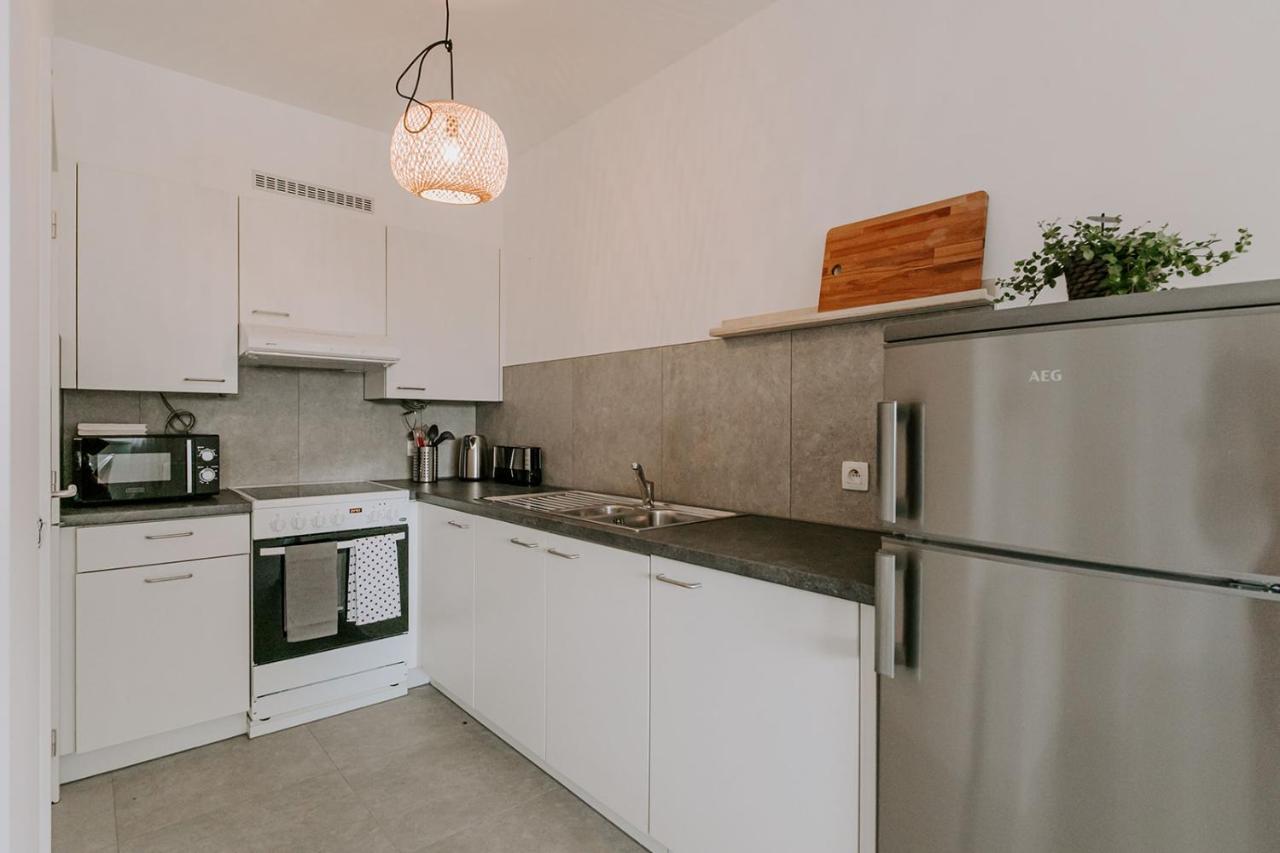 Zuiders Appartement Op 150M Van Duinen En Strand Bredene Exteriör bild